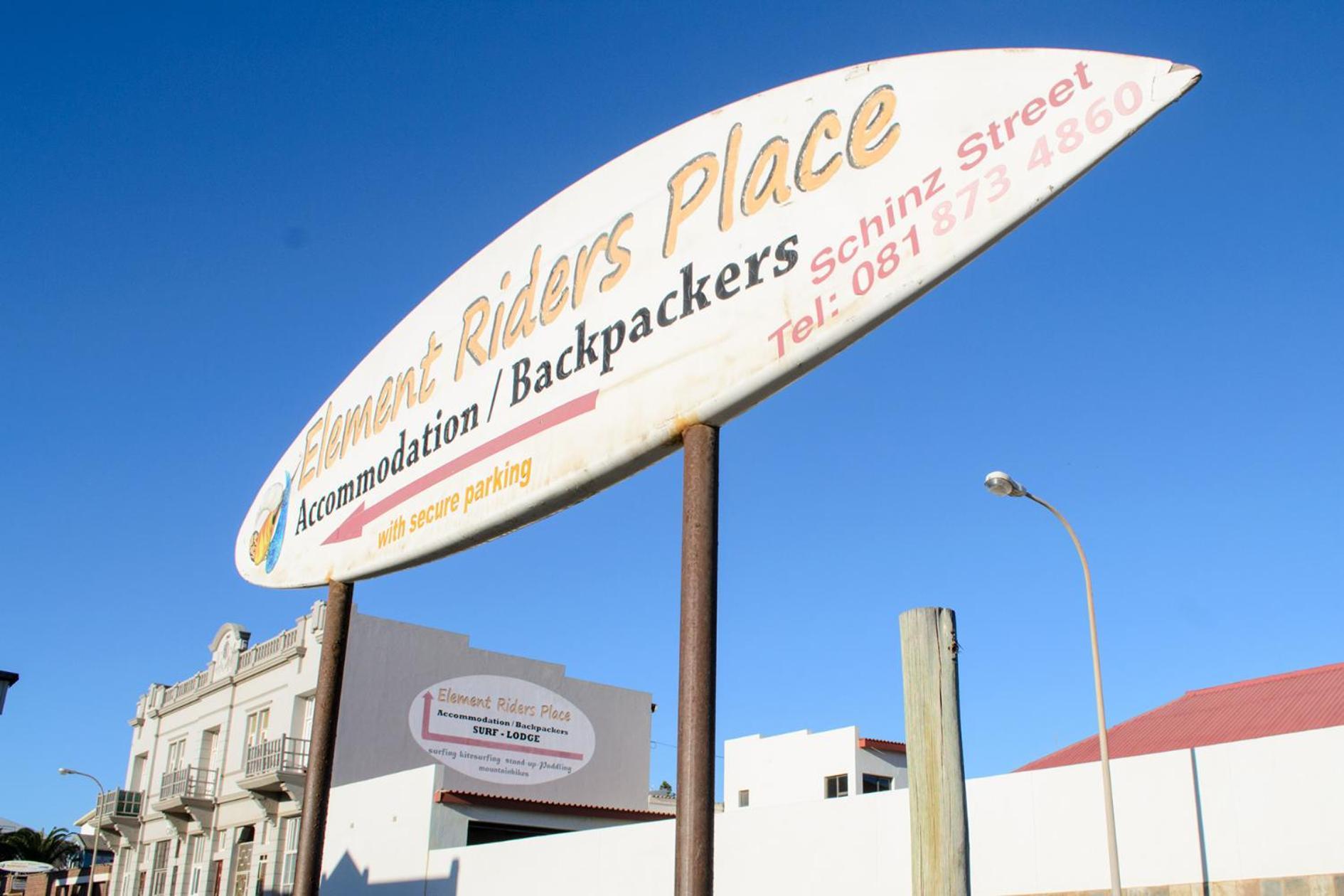 Element Riders Place Backpackers Lüderitz Esterno foto