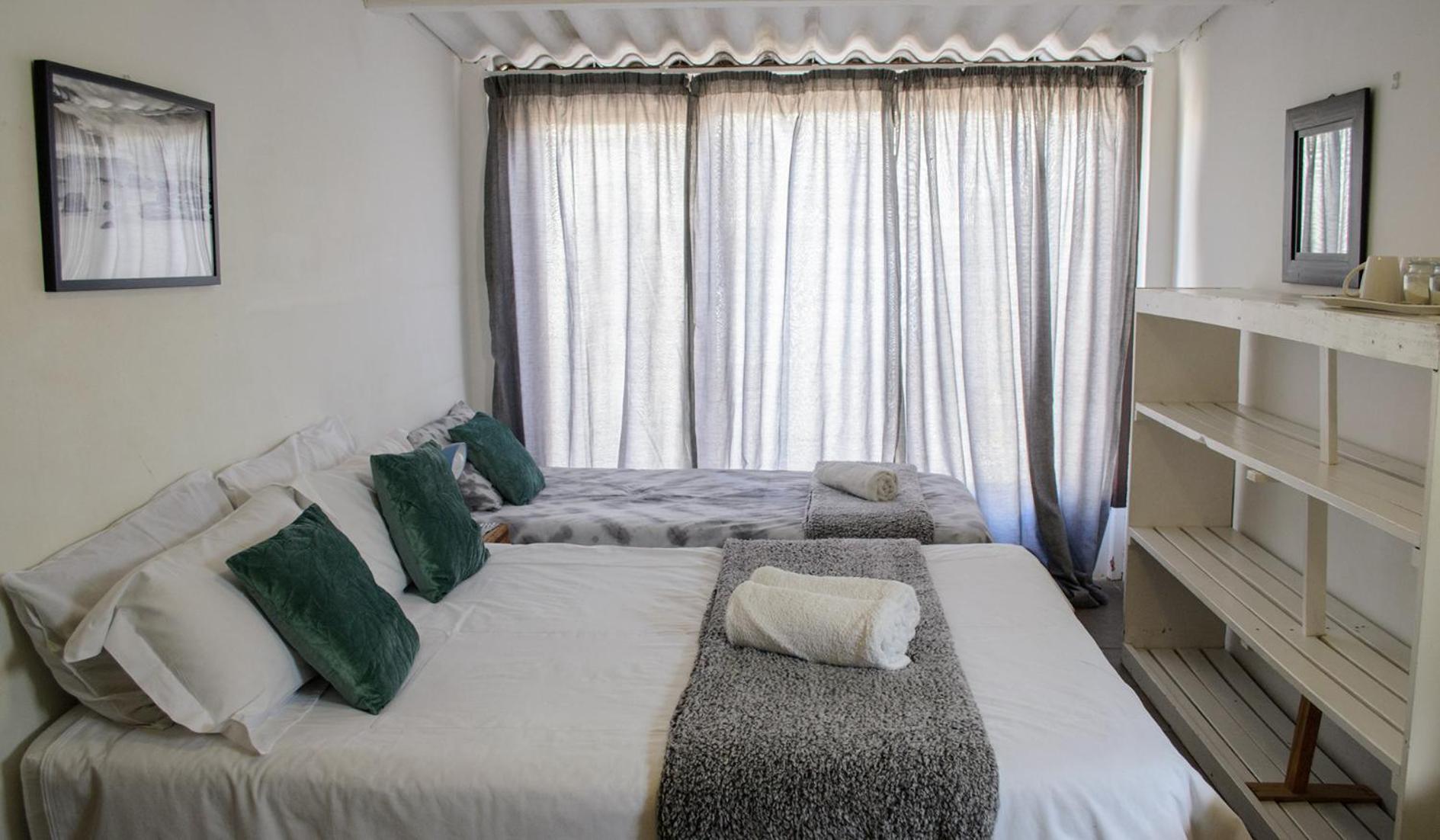 Element Riders Place Backpackers Lüderitz Esterno foto