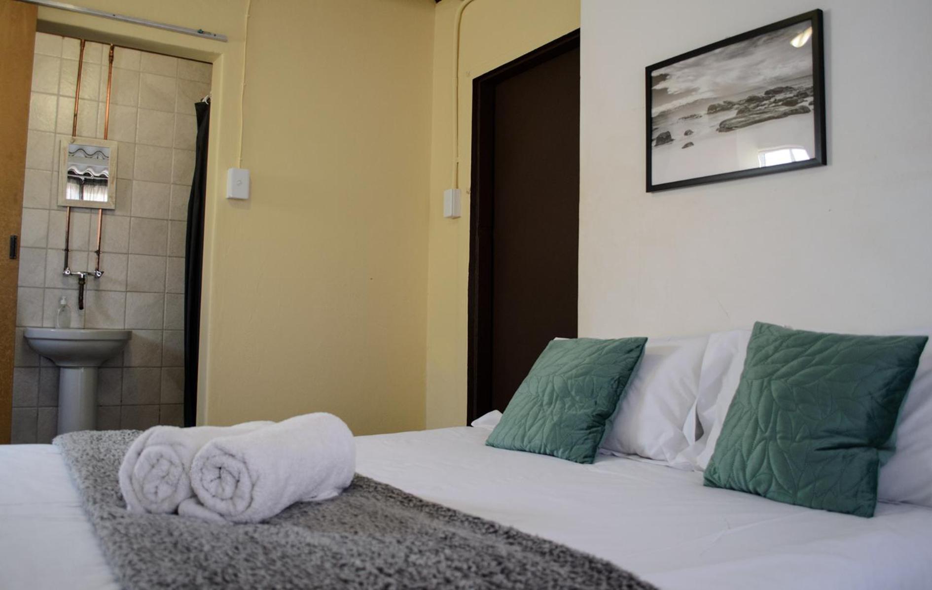 Element Riders Place Backpackers Lüderitz Esterno foto